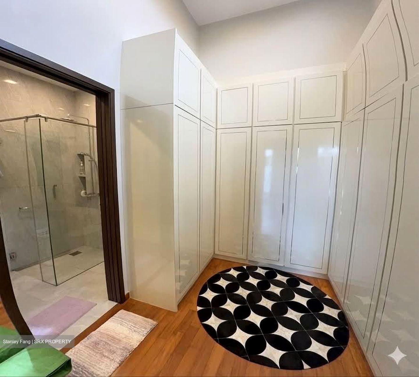 Jalan Pelatok (D16), Terrace #560833911